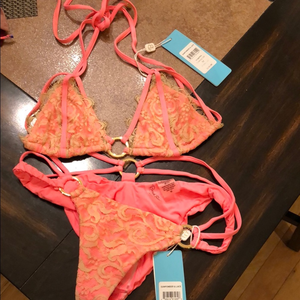 Beach Bunny bikini. Brand new. Tags on